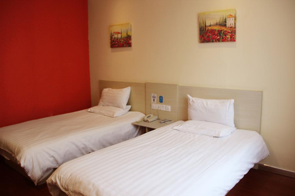 Hanting Express Nanchang Hong Gu Tan Branch Zimmer foto